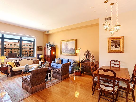 4th image of 242 Greene Ave APT 4A