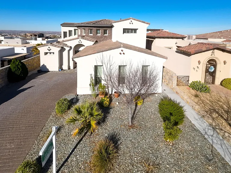 1805 Tin Star St — Photo 180