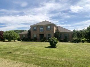 270 Heathridge Dr, Dyersburg, TN 38024