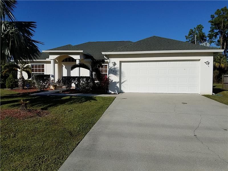 1st image of 901 SW Sultan Dr