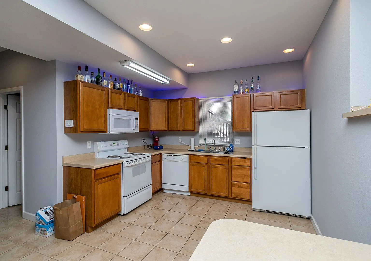 108 S College Ave — Photo 2
