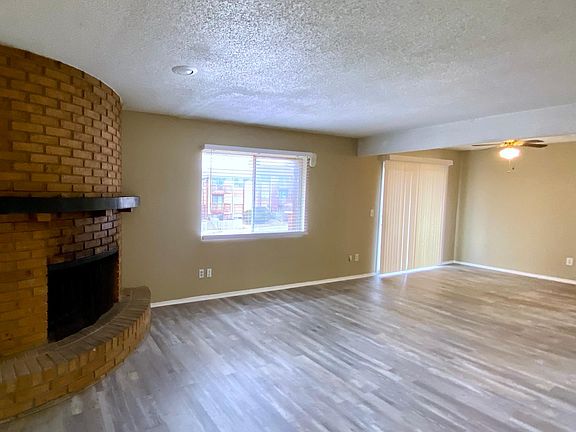 5th image of 6108 Balboa St #29B
