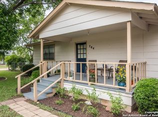 704 Miller Ave, Seguin, TX 78155