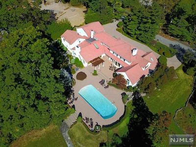 200 Pershing Rd, Englewood Cliffs, NJ, 07632