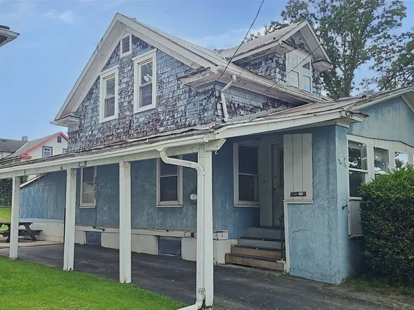 41 Dayton St, Johnson City, NY 13790