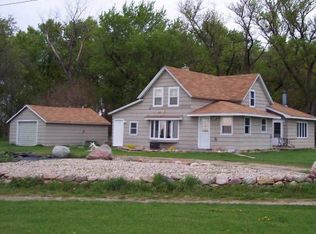 38438 70th Ave, Thompson, IA 50478