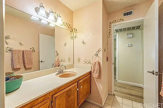 43922 Fenner Ave — Photo 18