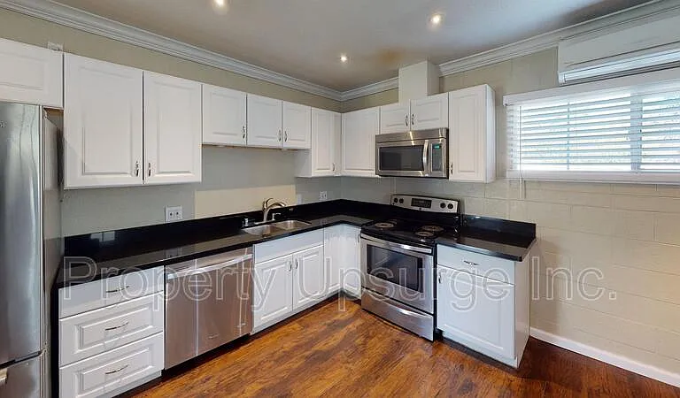 2410 Marlene Ave — Photo 4