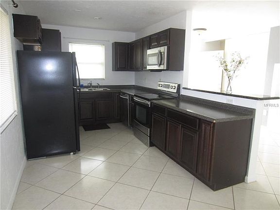 5th image of 2449 Starlite Ln