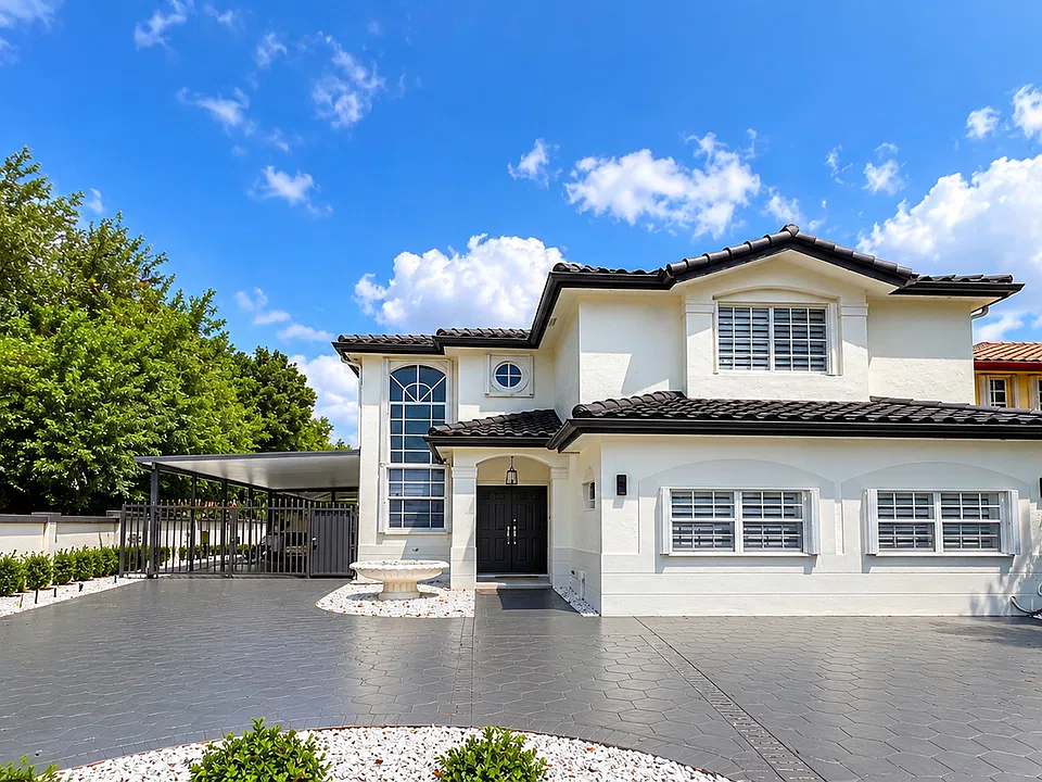 9017 SW 157th Path