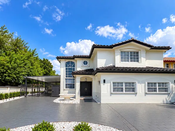 9017 SW 157th Path, Miami, FL 33196