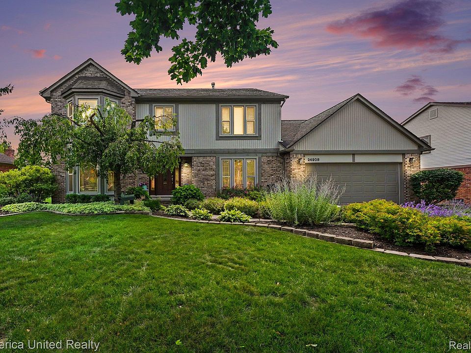1st image of 24938 White Plains Dr