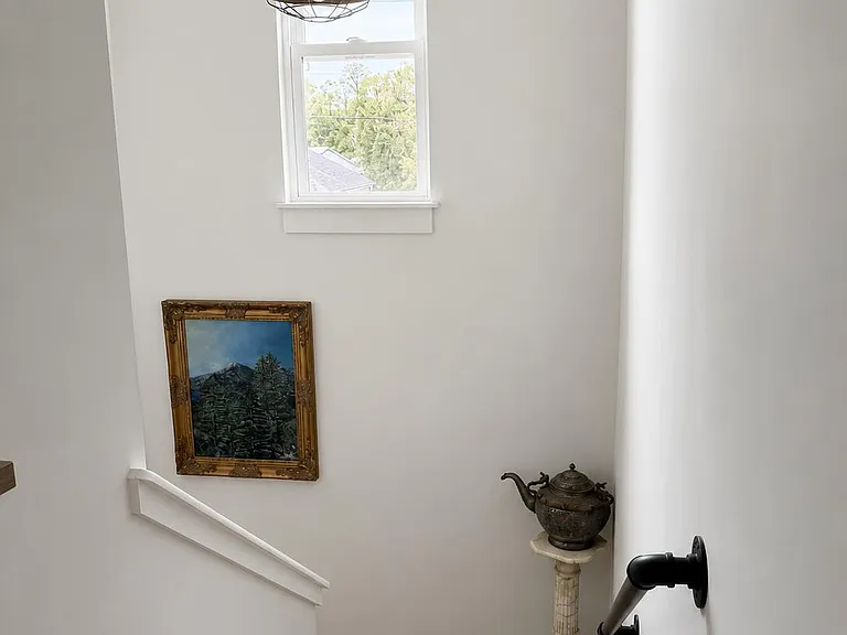 1200 N Clay St — Photo 22
