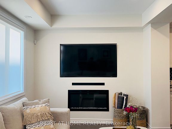 5th image of 89 Dorian Dr