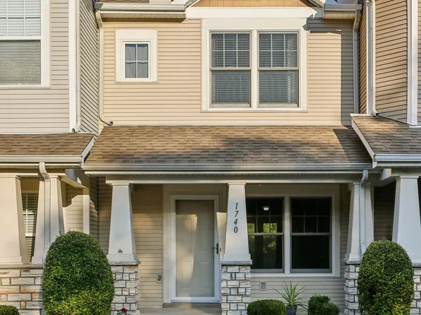 1740 Lincoya Bay Dr, Nashville, TN 37214