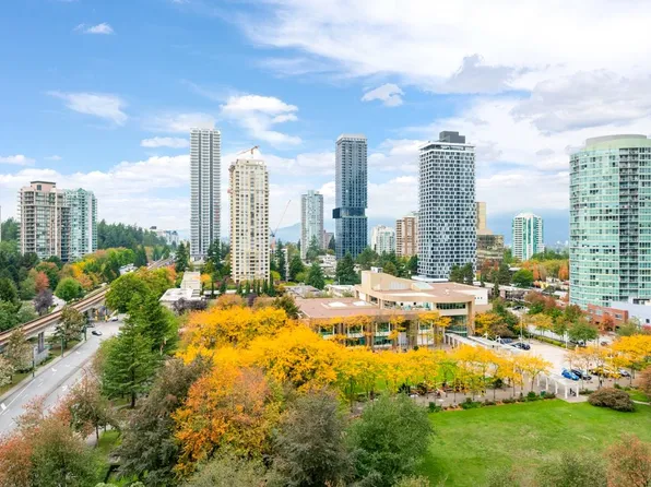 6240 McKay Ave #1005, Burnaby, BC V5H 4L8