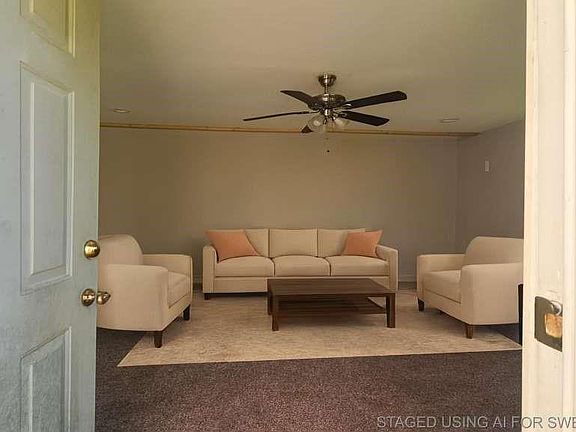 4th image of 1219 Pilot Point Dr