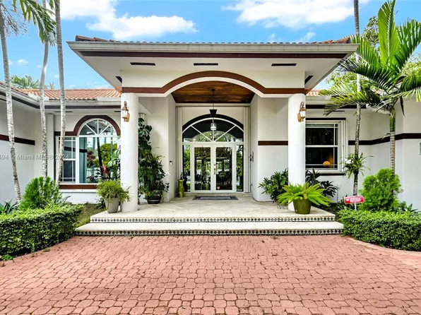 5750 SW 67th Ave, Miami, FL 33143