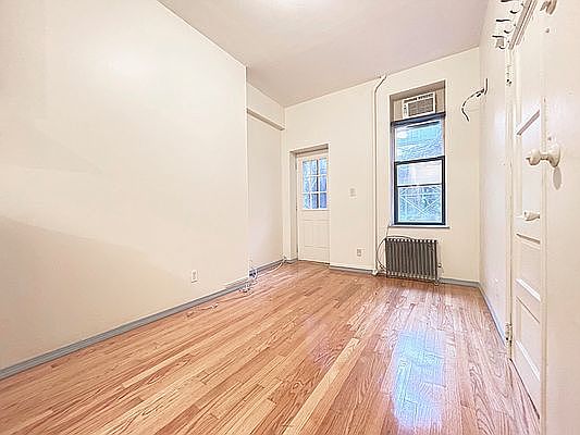 3rd image of 103 N 9th St #1A