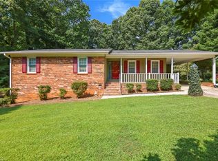 2280 Denise Ln, Winston Salem, NC 27127