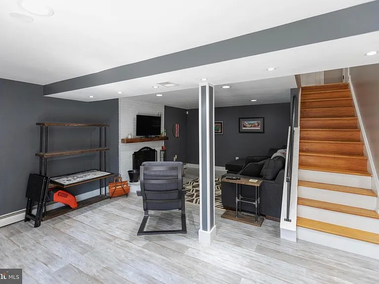 4529 Kendall Dr — Photo 6
