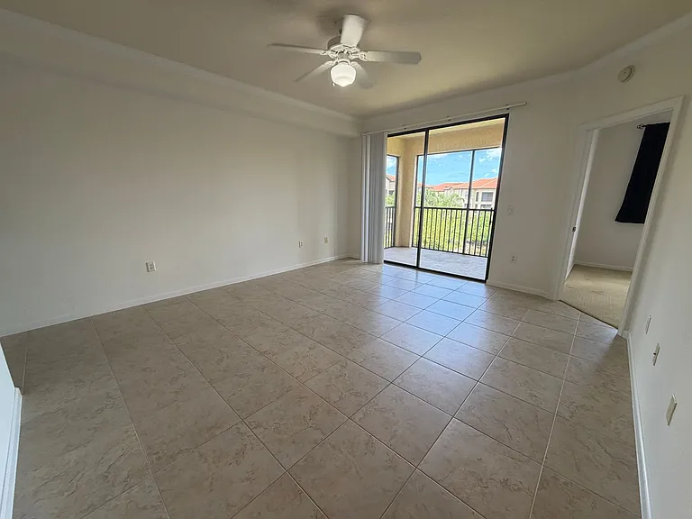 12970 Positano Cir #306 — Photo 3