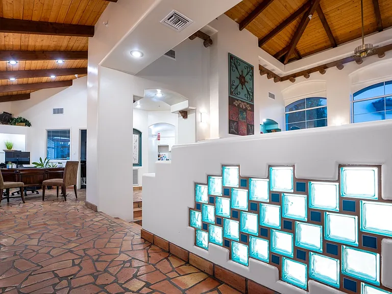 7333 E Chaparral Rd — Photo 15