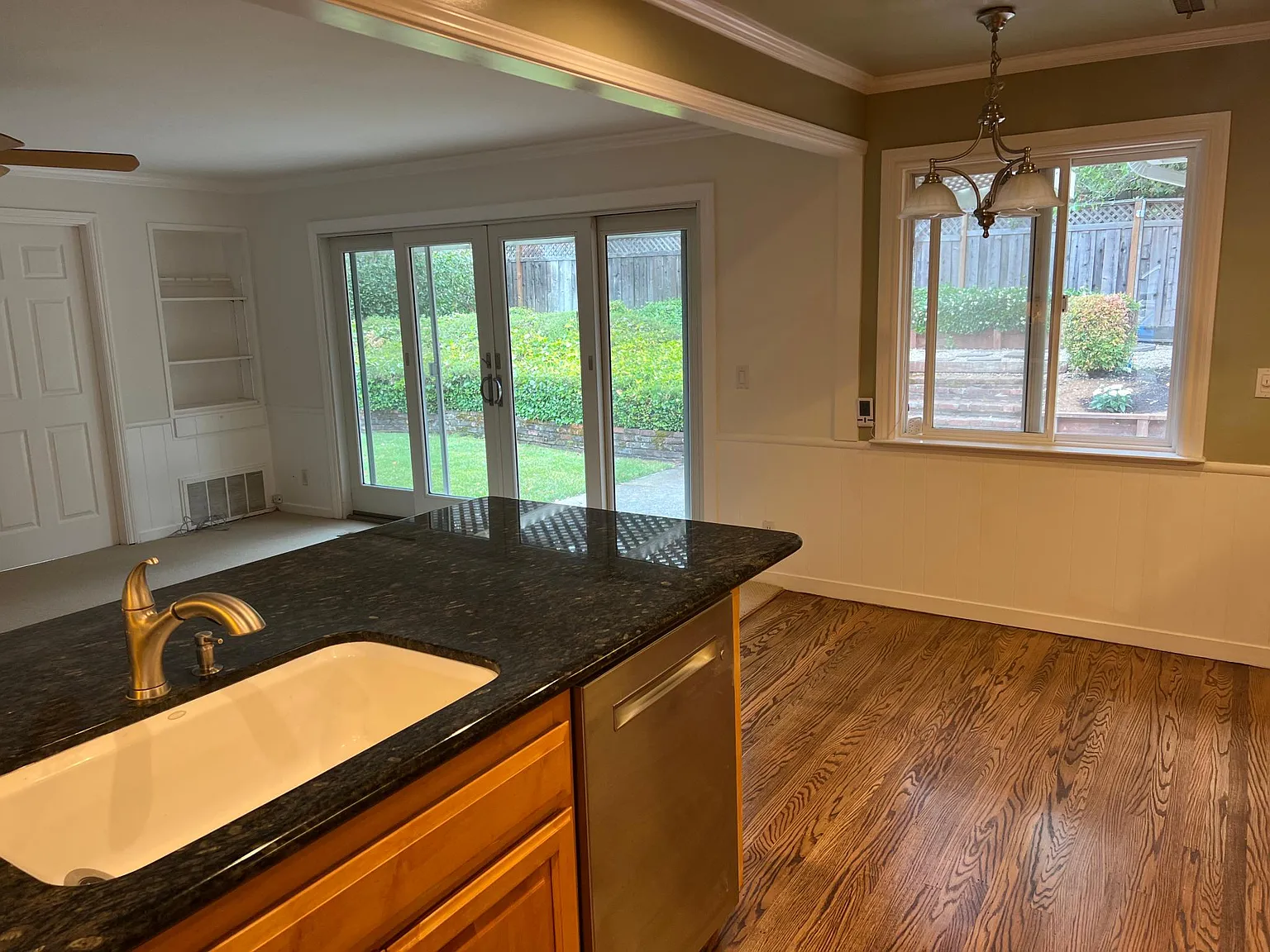 3171 Cordova Way — Photo 3