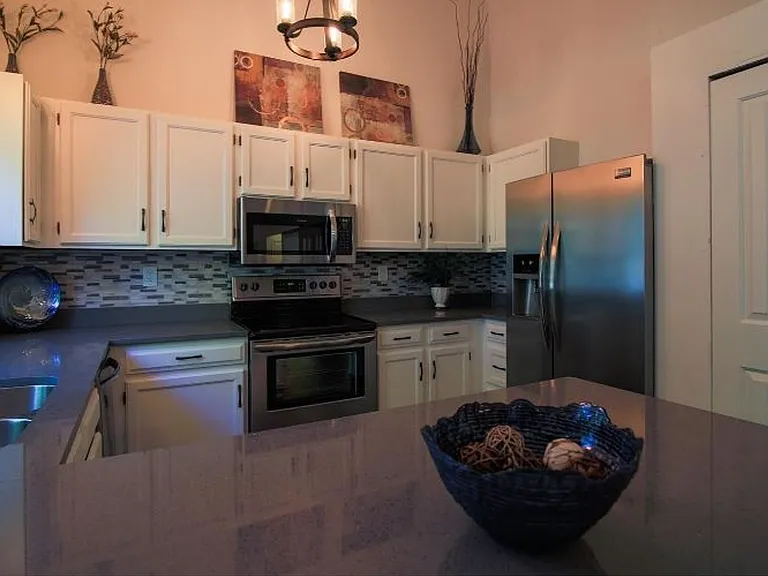 2910 Rolling Wood Loop — Photo 8