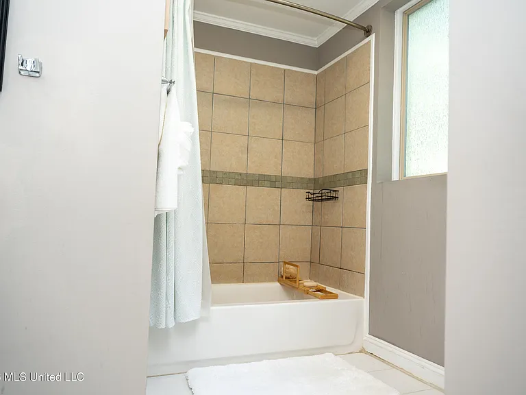 4091 Pine Hill Dr — Photo 10