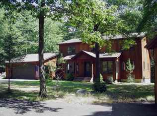 Raymondskill Rd, Milford, PA 18337