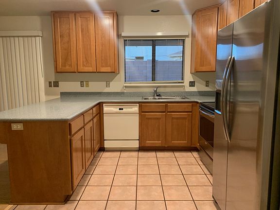 5th image of 3090 W Country Fair Dr