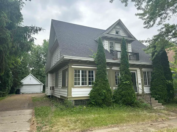 182 W Moore St, Berlin, WI 54923