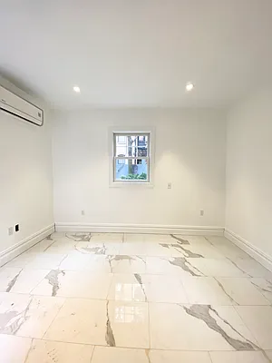 Rented by Living New York | media 33