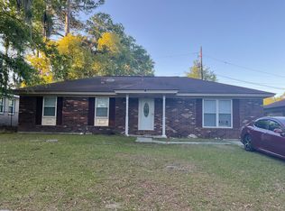 204 Wesley St, Savannah, GA 31406