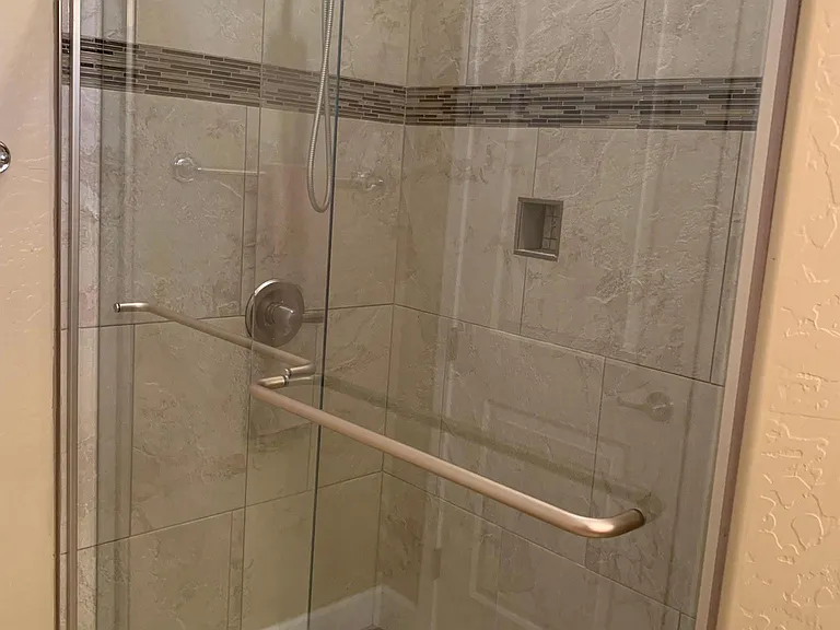 840 N Diaz St — Photo 7
