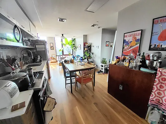 Rented by Rennit Inc. | media 5