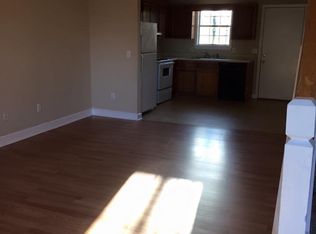 236 Meadowbrook Rd, Calhoun, GA 30701