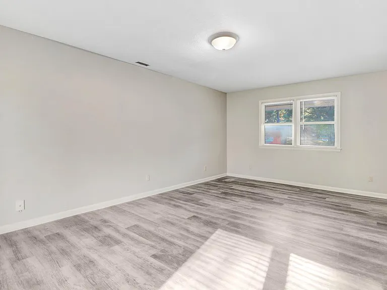 151 Scott Hills Dr #D-1 — Photo 9