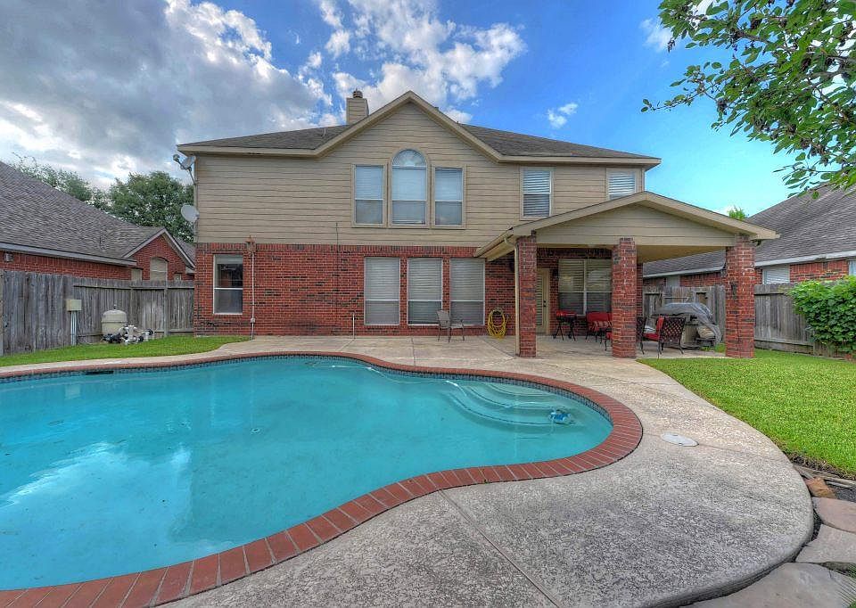 1st image of 13907 White Oak Glen Ct