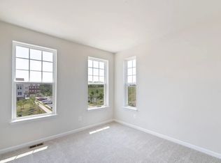 42928 Running Creek Sq, Leesburg, VA 20175