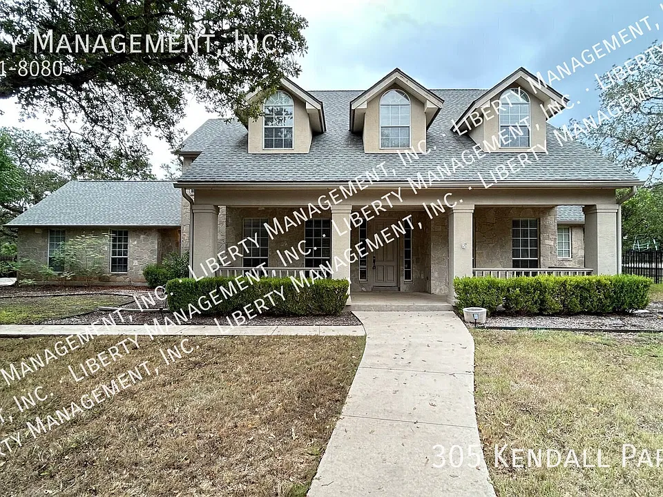 305 Kendall Pkwy
