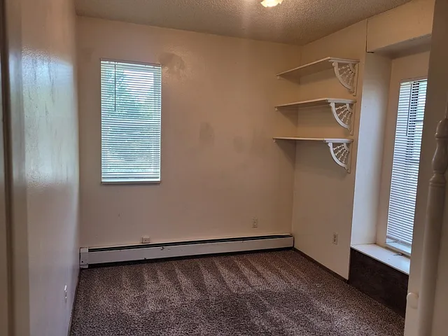 2102 Grove Cir. W, Apt. B - bedroom #1