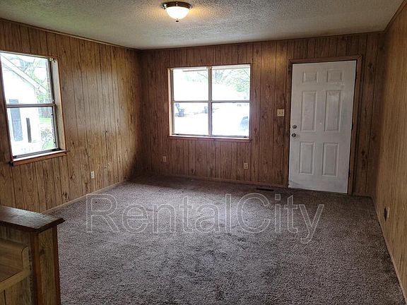 2nd image of 1105 Merriman St APT B