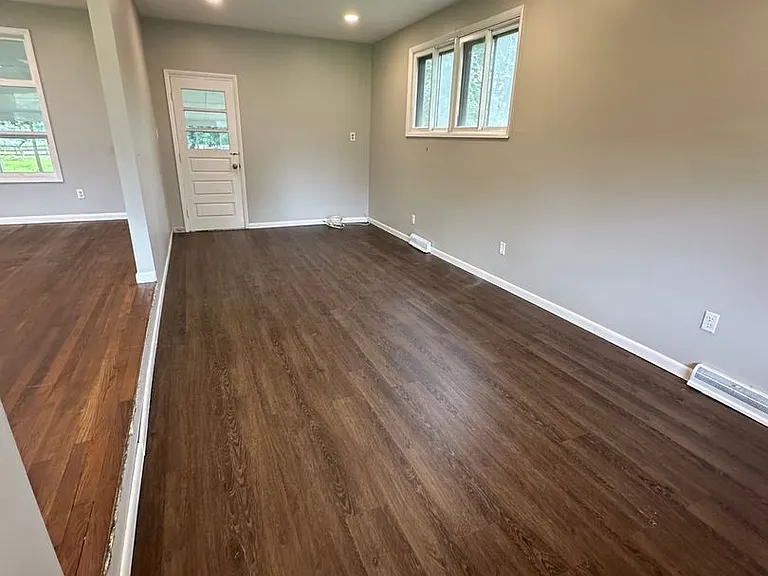 683 Walton Ave — Photo 3