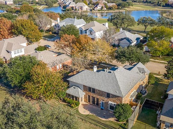 5th image of 4917 Plantation Ln