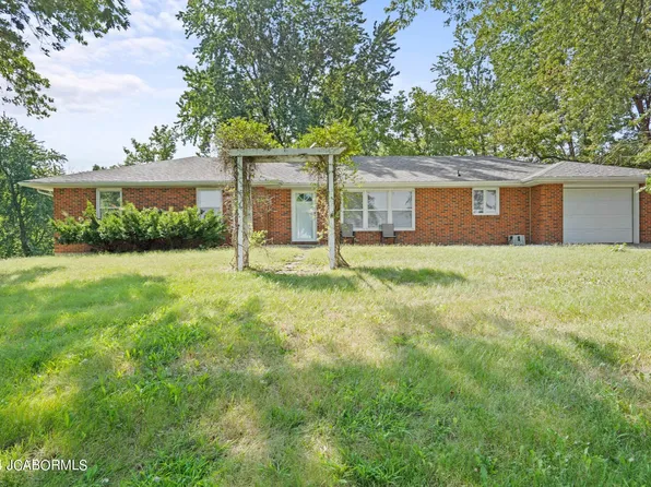 7423 Henwick Ln, Jefferson City, MO 65109