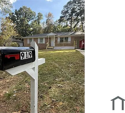 919 Sandpiper Ln