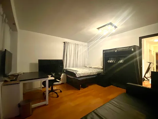 Rented by R New York | media 11