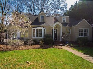 929 Oaklawn Ave, Winston Salem, NC 27104